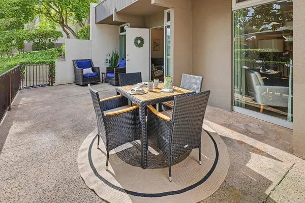 3050 Rue D'Orleans #101, San Diego, CA 92110