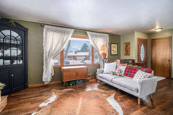 2010 Ross Street, Yankton, SD 57078