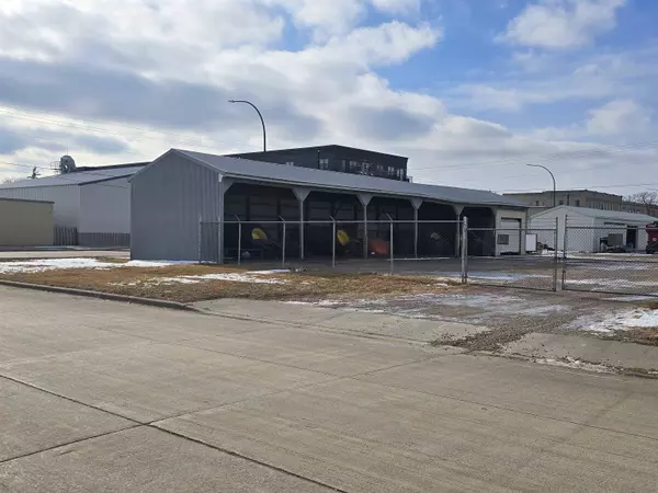 tbd E 2nd, Yankton, SD 57078