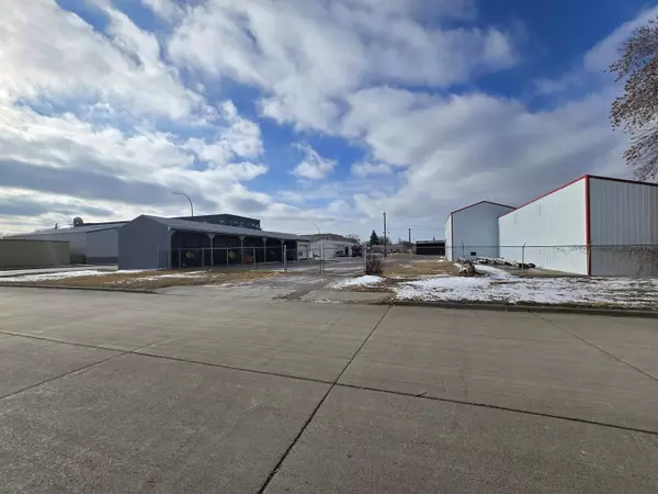 tbd E 2nd, Yankton, SD 57078