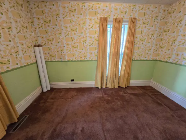 309 Mulberry Street, Yankton, SD 57078