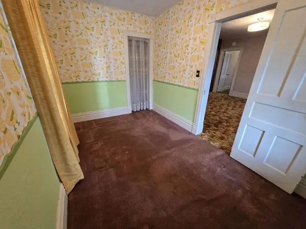 309 Mulberry Street, Yankton, SD 57078