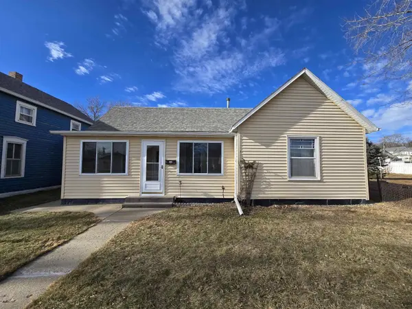 309 Mulberry Street, Yankton, SD 57078