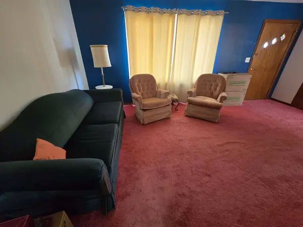 901 E 16th Street, Yankton, SD 57078