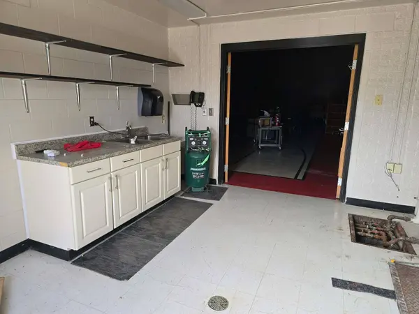 613 Mulberry Street, Yankton, SD 57078