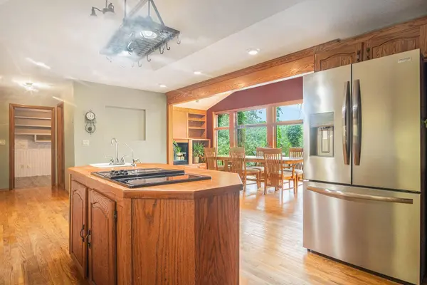 236 Drees Dr, Yankton, SD 57078