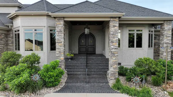 158 Signal Hill Road, Yankton, SD 57078