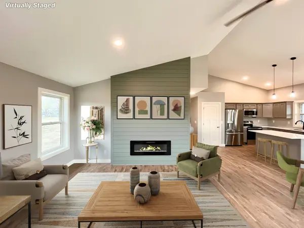 669 Oak Hills Dr, Crofton, NE 68730