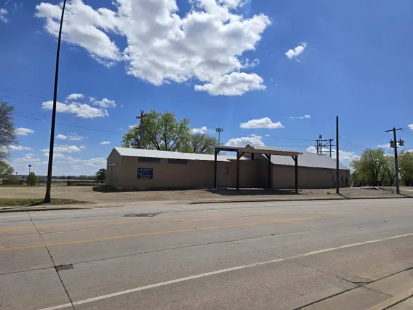 114 Mulberry Street, Yankton, SD 57078