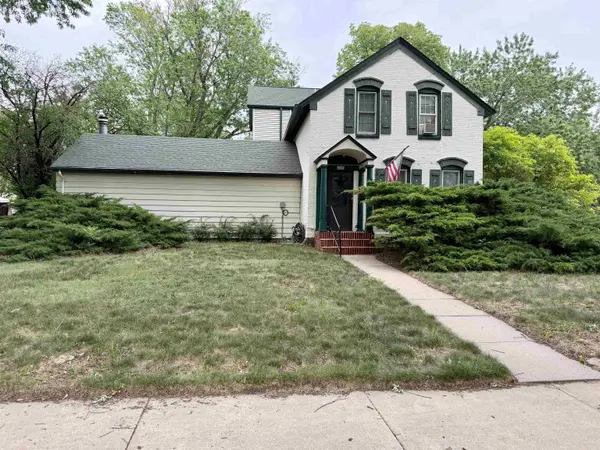 1200 Douglas Ave, Yankton, SD 57078