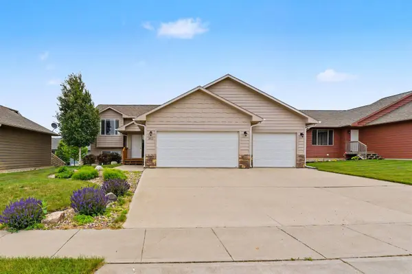 2512 Wynn Way, Yankton, SD 57078