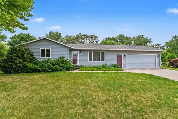 103 Tooty's Ave, Yankton, SD 57078