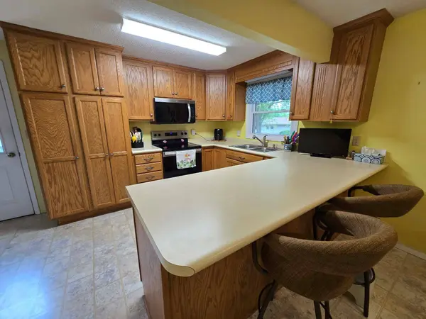 2308 Western Ave, Yankton, SD 57078