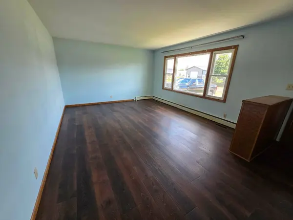 209 S Pine, Menno, SD 57045