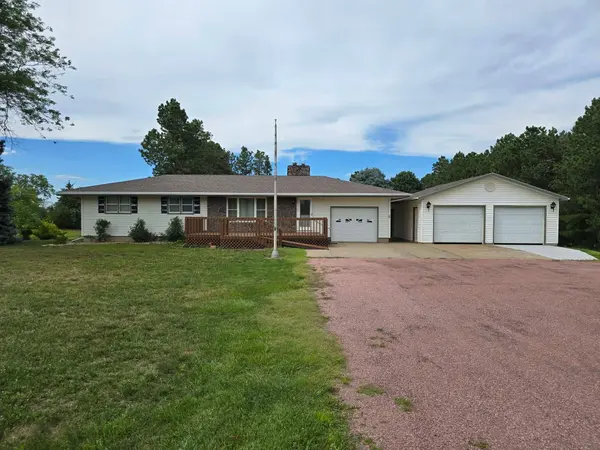 3108 W 11th Street, Yankton, SD 57078