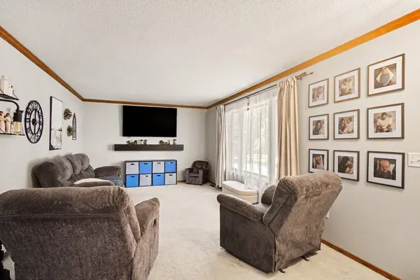 102 E 26th Street, Yankton, SD 57078