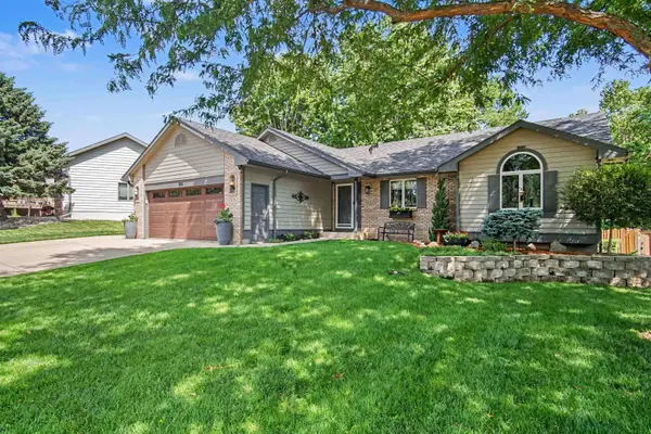 804 E 21st Street, Yankton, SD 57078