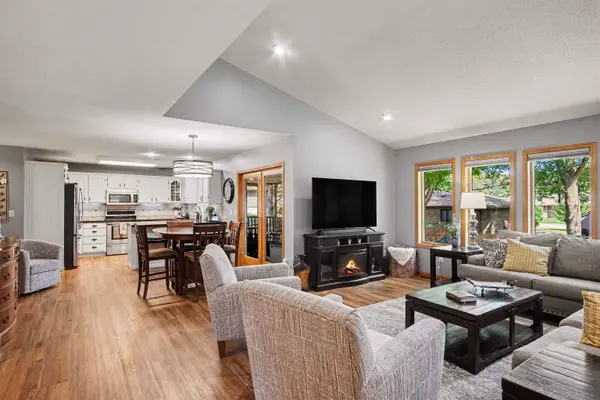 804 E 21st Street, Yankton, SD 57078