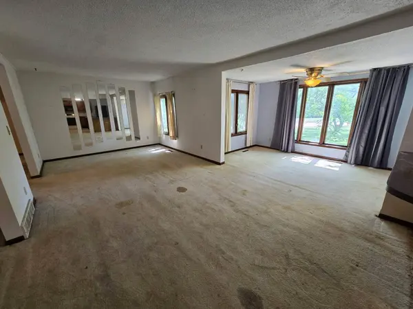 301 W 11th Ave, Tyndall, SD 57066