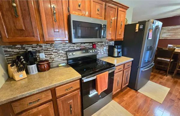 309 Iverson St, Gayville, SD 57031