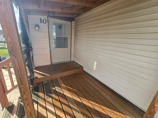 2200 Douglas Ave, Yankton, SD 57078