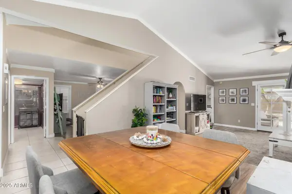 1231 W SANDMAN Drive, Gilbert, AZ 85233