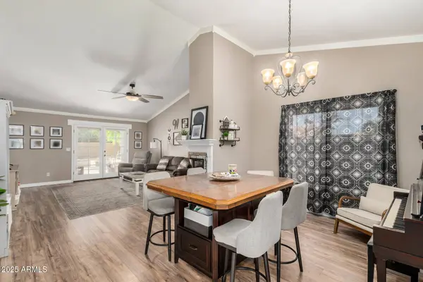 1231 W SANDMAN Drive, Gilbert, AZ 85233