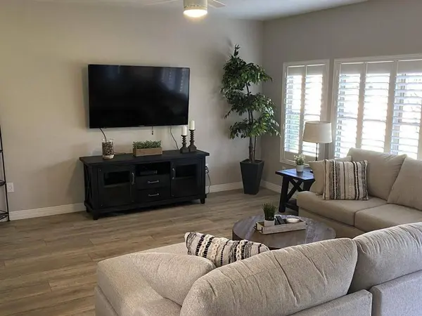 19700 N 76th Street #1047, Scottsdale, AZ 85255