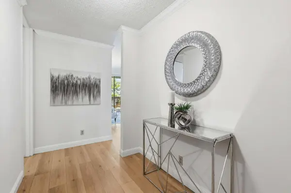 4155 Shelter Creek LN, San Bruno, CA 94066