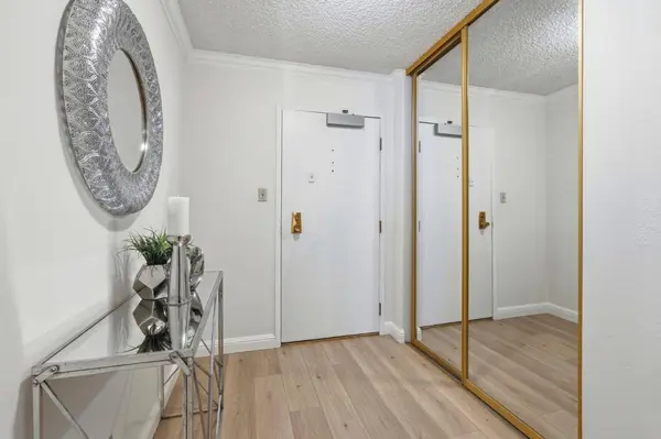 4155 Shelter Creek LN, San Bruno, CA 94066