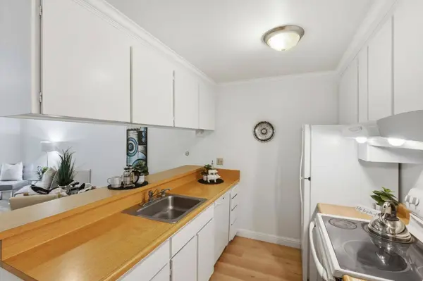 4155 Shelter Creek LN, San Bruno, CA 94066