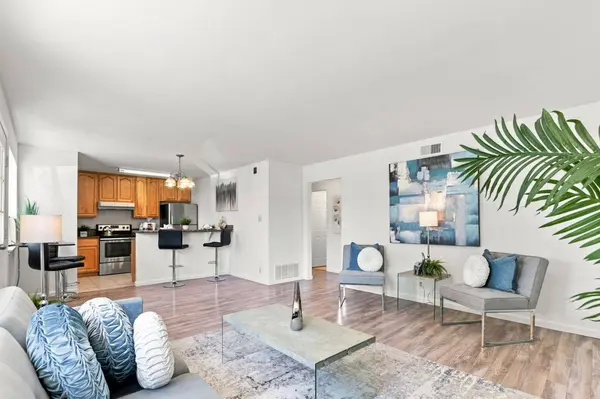 1347 Shawn DR 1, San Jose, CA 95118