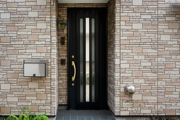 First Impressions Matter: What Your Front Door Tells Buyers in 2026
