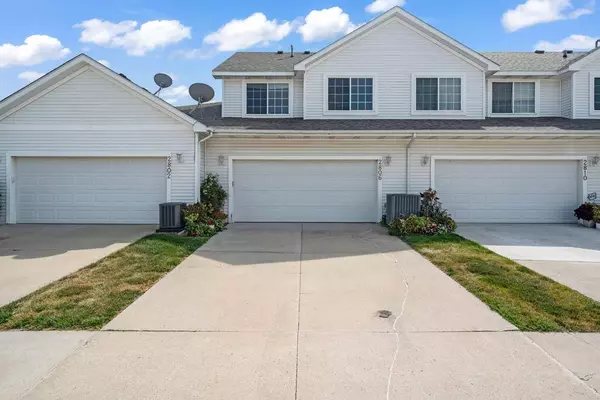 2806 Ithica CT, Altoona, IA 50009