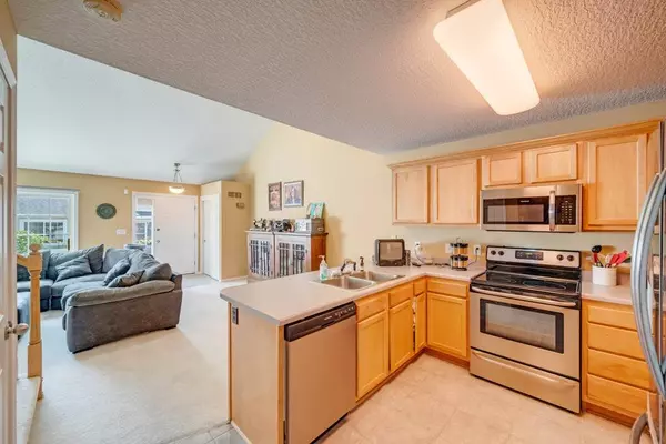 2806 Ithica Court, Altoona, IA 50009