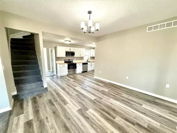 280 N 3rd Street, IA 50154