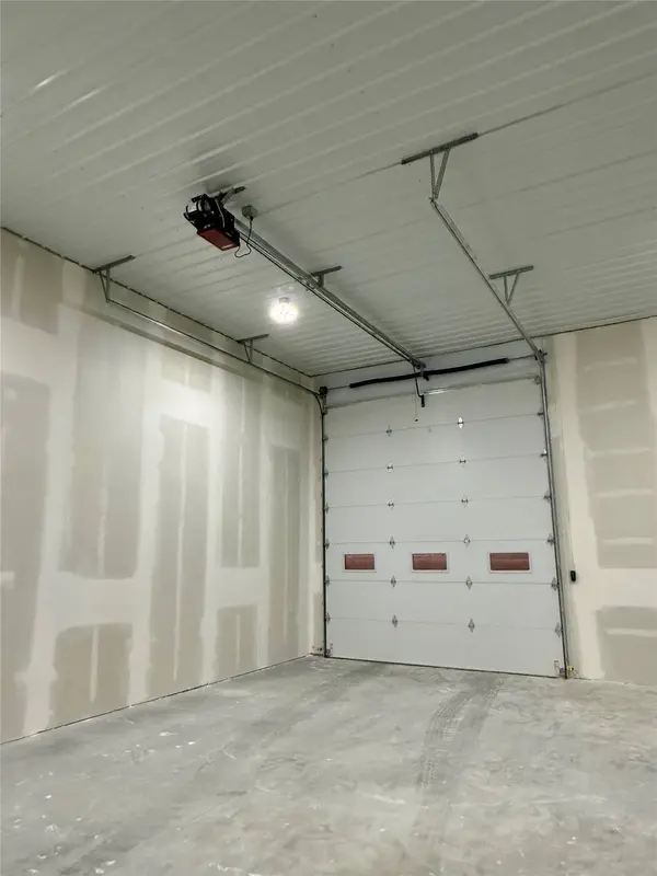 3398 Nolan-Carney Drive, Perry, IA 50220