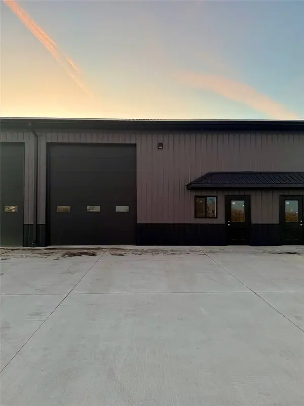 3398 Nolan-Carney Drive, Perry, IA 50220