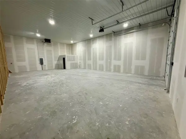 3398 Nolan-Carney Drive, Perry, IA 50220