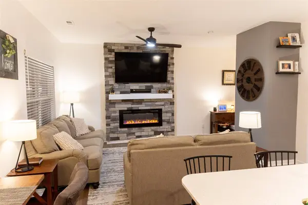 3303 NW Cedarwood Lane, Ankeny, IA 50023