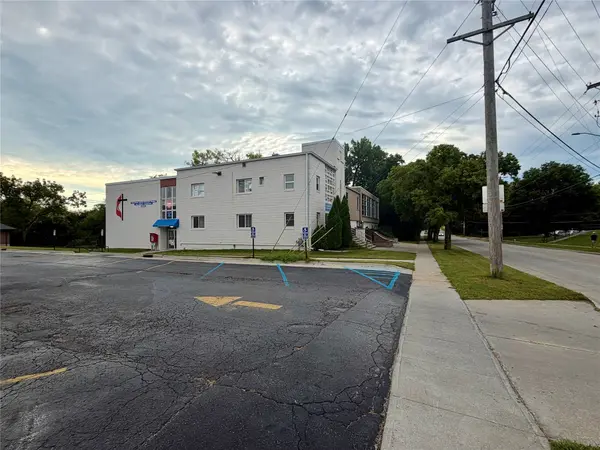 2622 Lincoln Way, Ames, IA 50014