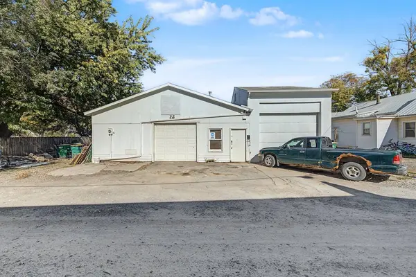 807 S Jefferson Way, Indianola, IA 50125