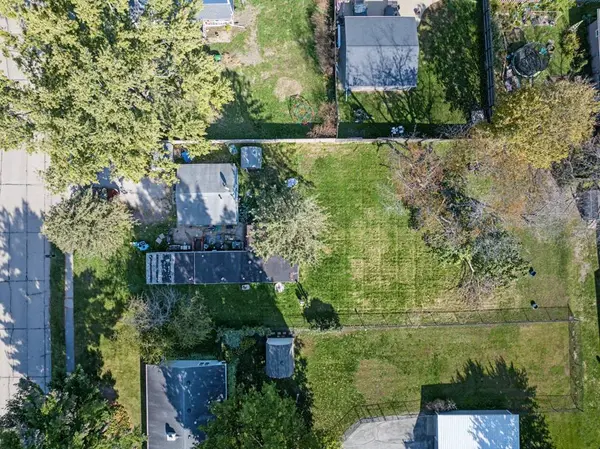 102 S Kenwood Boulevard, Indianola, IA 50125