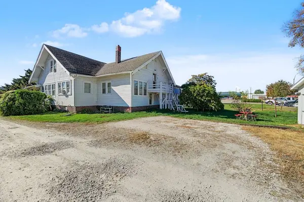 302 E Ashland Avenue, Indianola, IA 50125