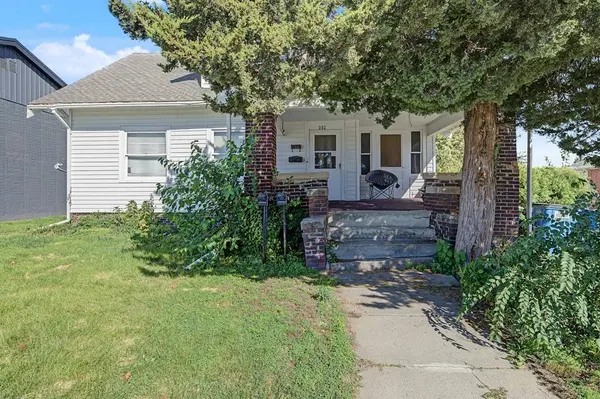 302 E Ashland Avenue