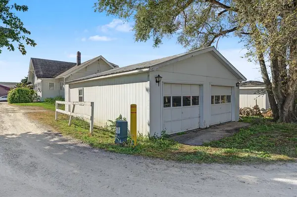 302 E Ashland Avenue, Indianola, IA 50125