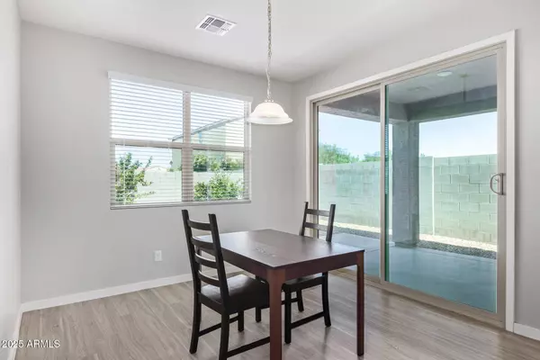 7242 E TEAL Way, San Tan Valley, AZ 85143