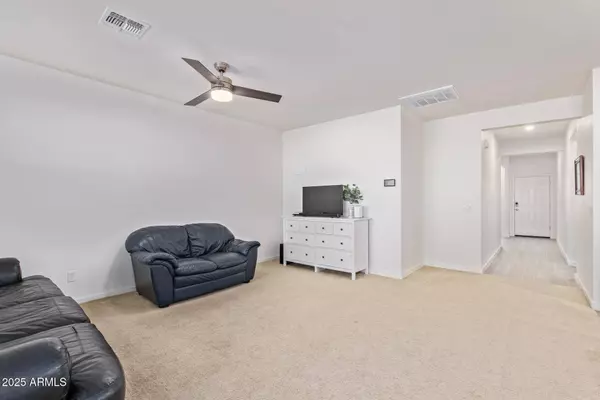 7242 E TEAL Way, San Tan Valley, AZ 85143