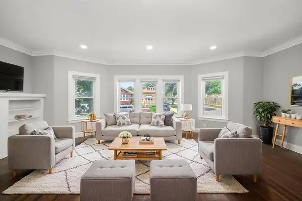 8101 S Kimbark Avenue, Chicago, IL 60619