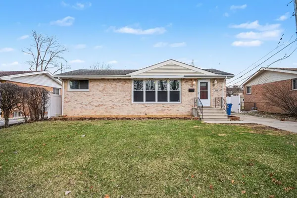 355 IRIS Lane, Chicago Heights, IL 60411